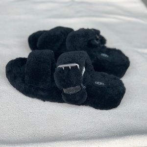 UGG Women's Fuzz Yeah! Slide Sheepskin Metal Buckle Black Color Slipper Size 7